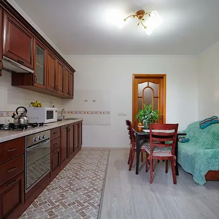 At 9 St. Fountain Avenue Near The Sea Apartment
