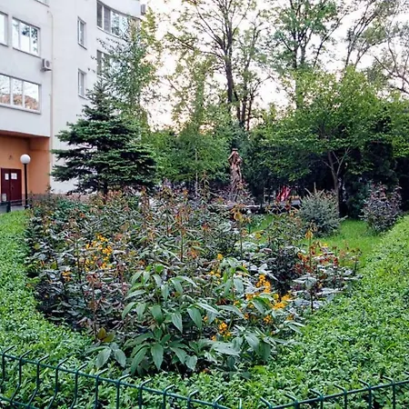 At 9 St. Fountain Avenue Near The Sea Apartment